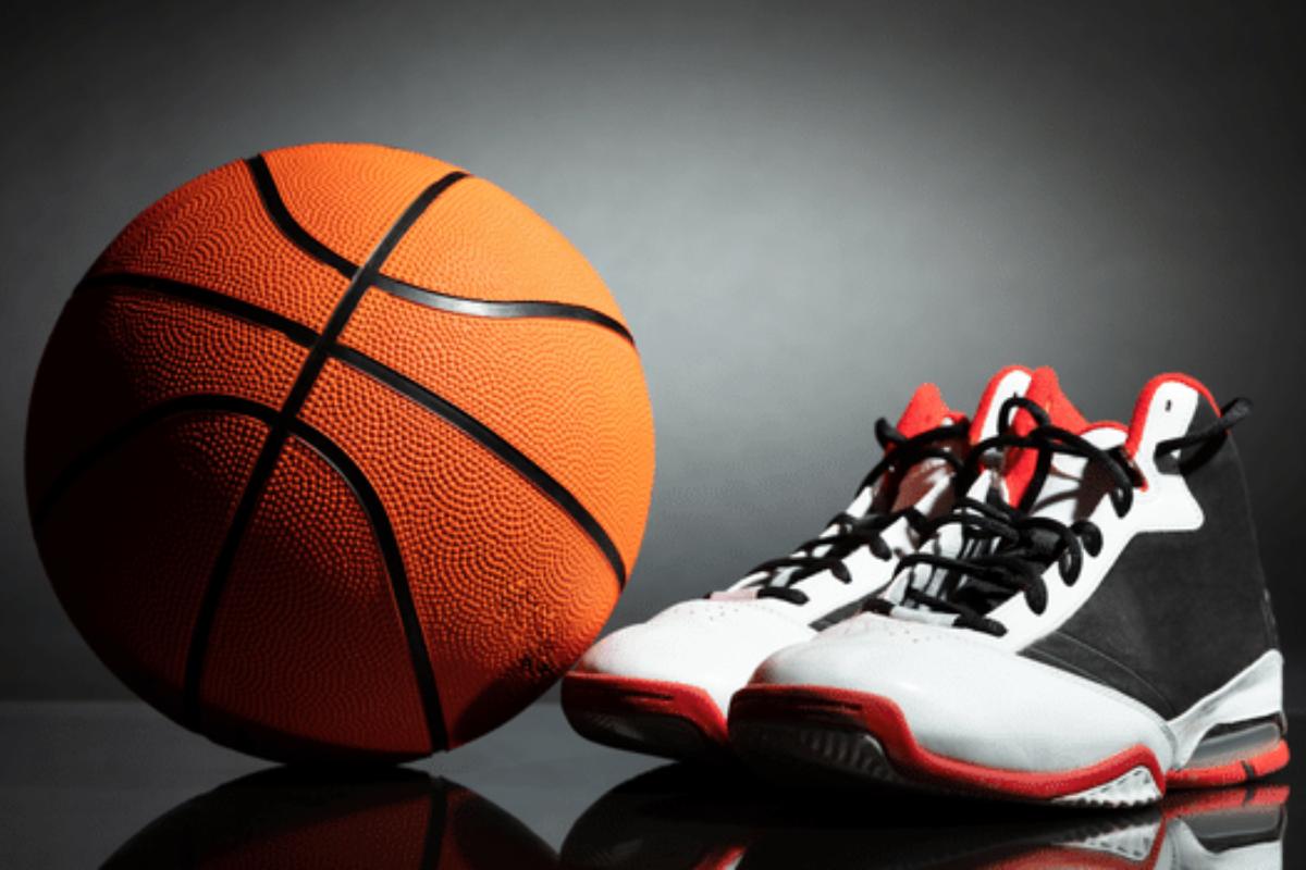 How to Keep Basketball Shoes From Smelling-The Ultimate Guide