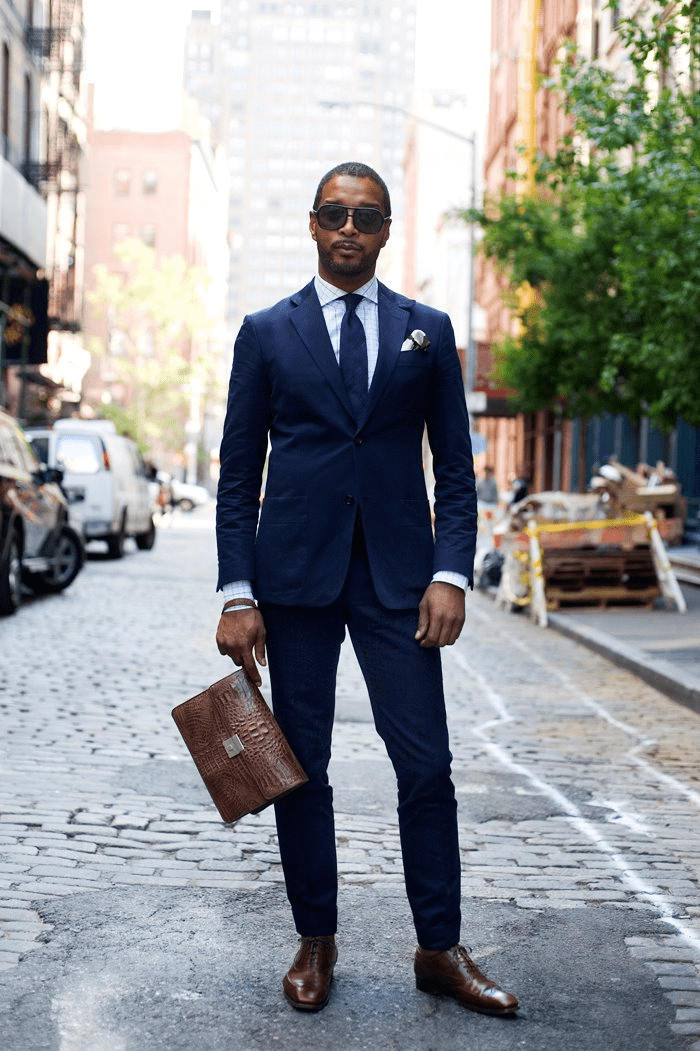 What Color Shoes to Wear With Blue Suit